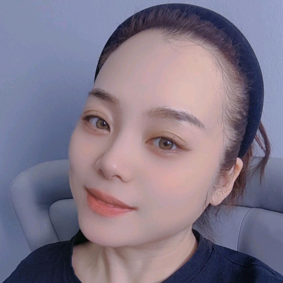 百合的香味👗💄