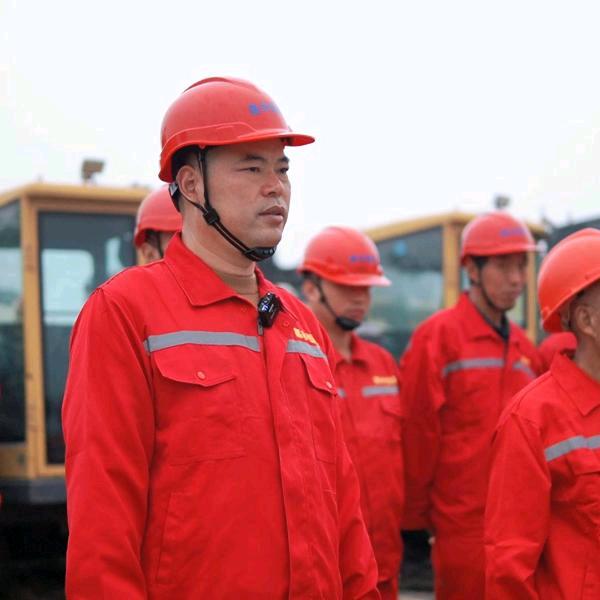 四川成都非开挖水平定向钻老姚