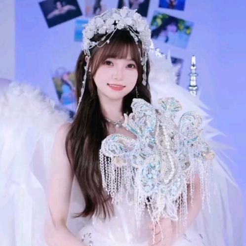 林哈哈的小粉丝儿🍯