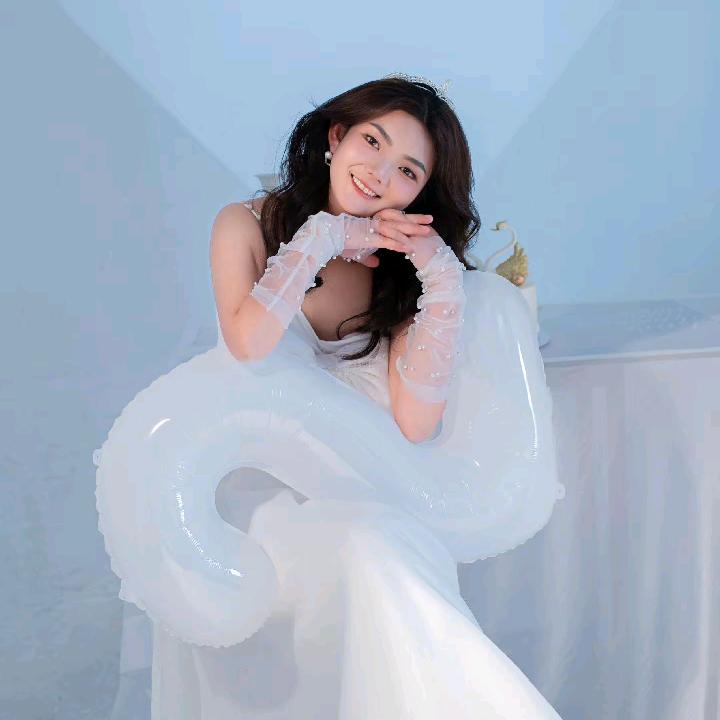小啊亲