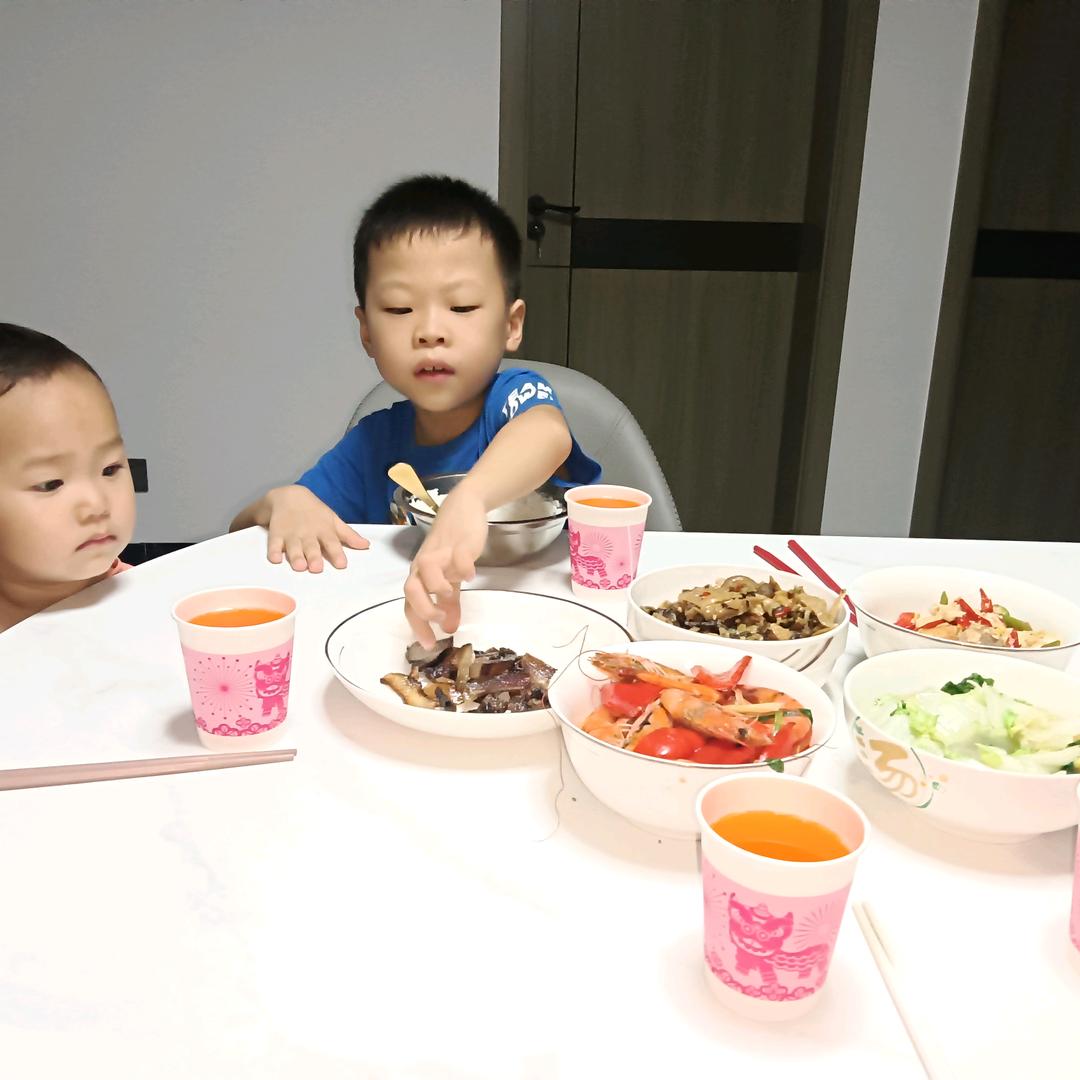 小丫子大兔子