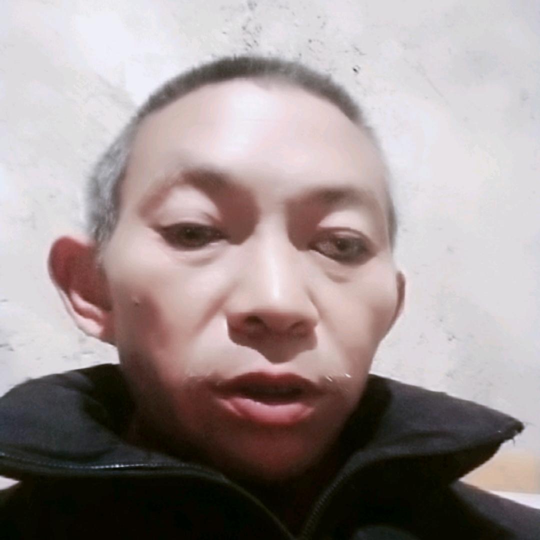 喇叭高山李清福