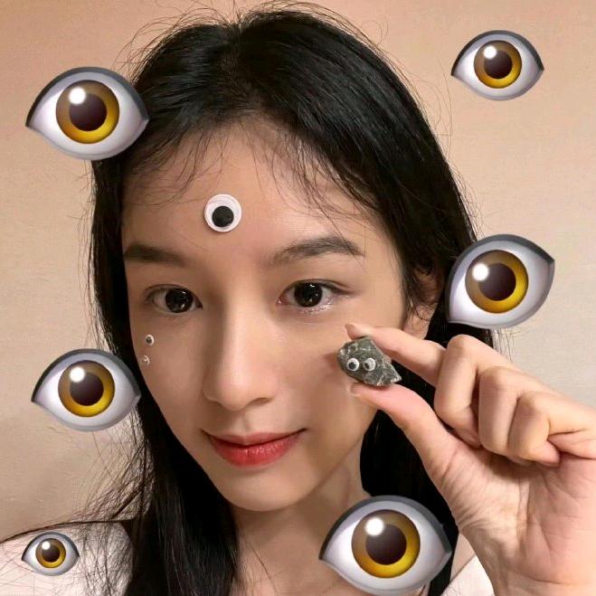 周小也的挡风玻璃