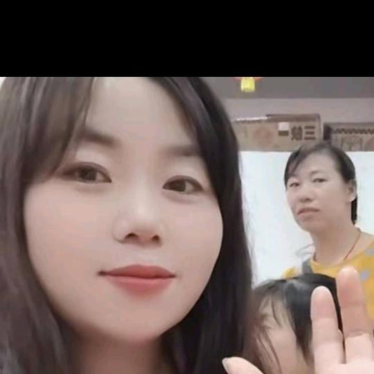 💋不发脾气，只发财！！👄