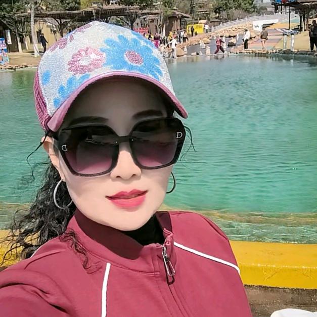 张华 经营各种苗木🌻