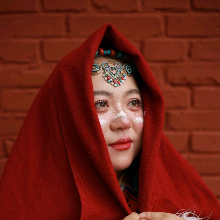 囍上媒捎介休总店陈艺嘉老师