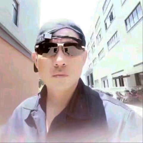 大嘴巴