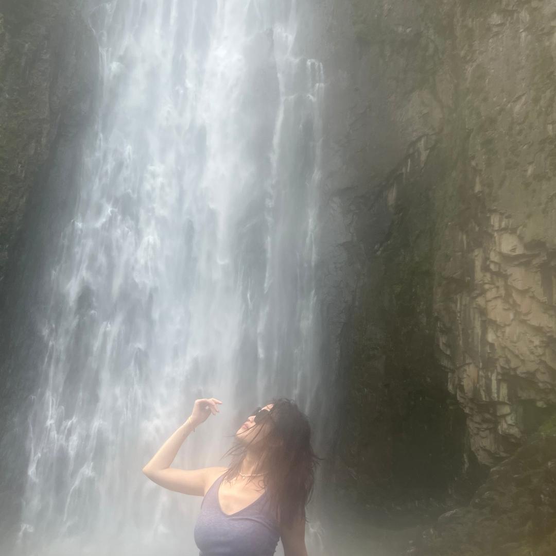 海宁墨君轻奢皮衣