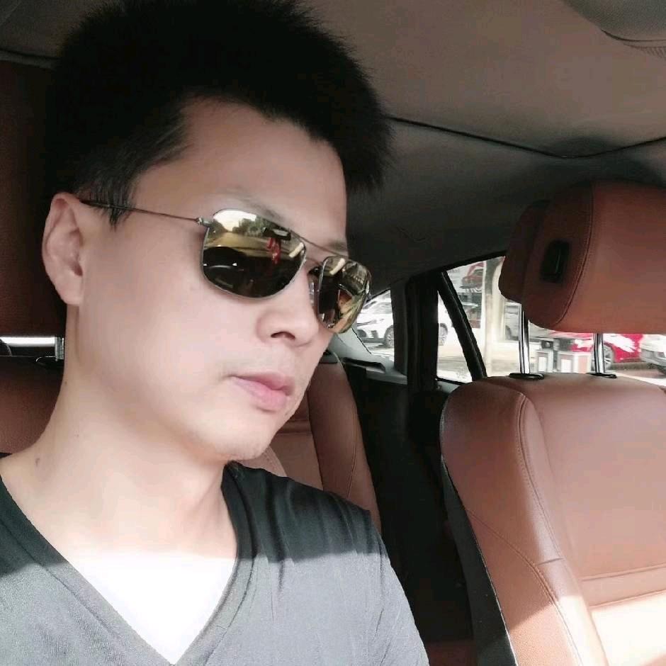 华灯初上