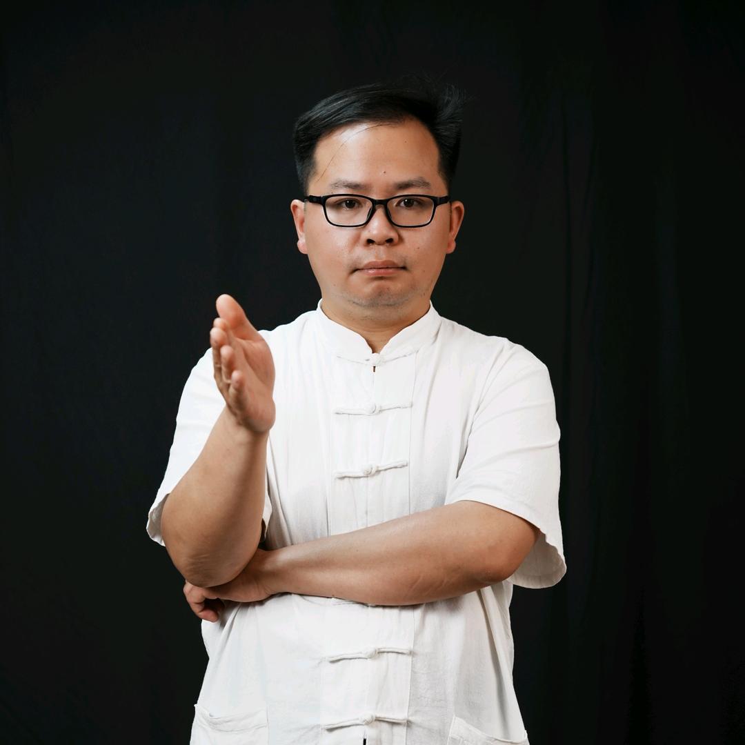 弓长老师在思南