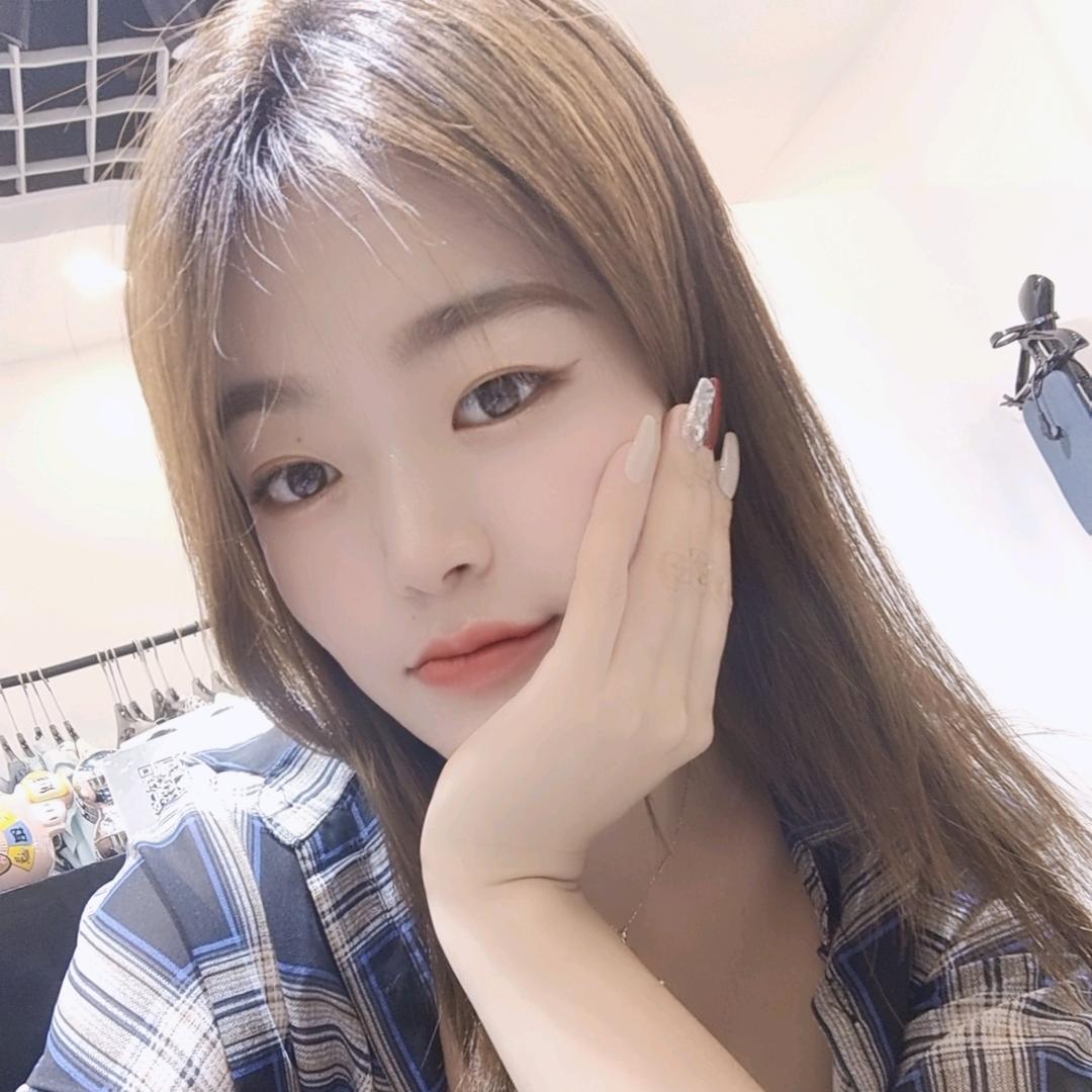 是婷婷吖~