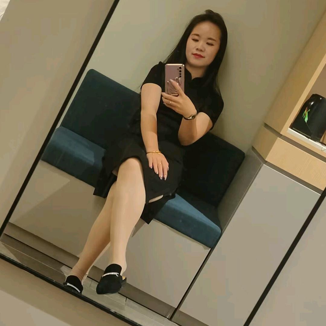 王露