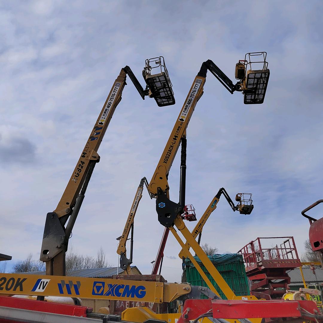 山西高空车升降车租赁宁杰