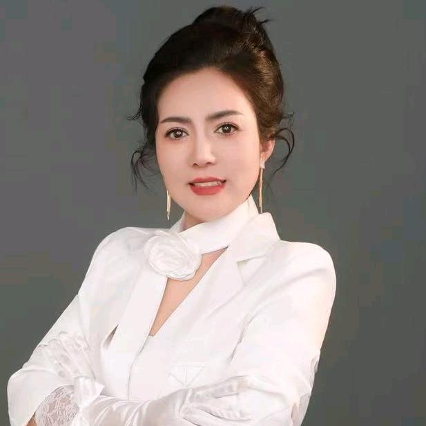 东方之昕美业晓静