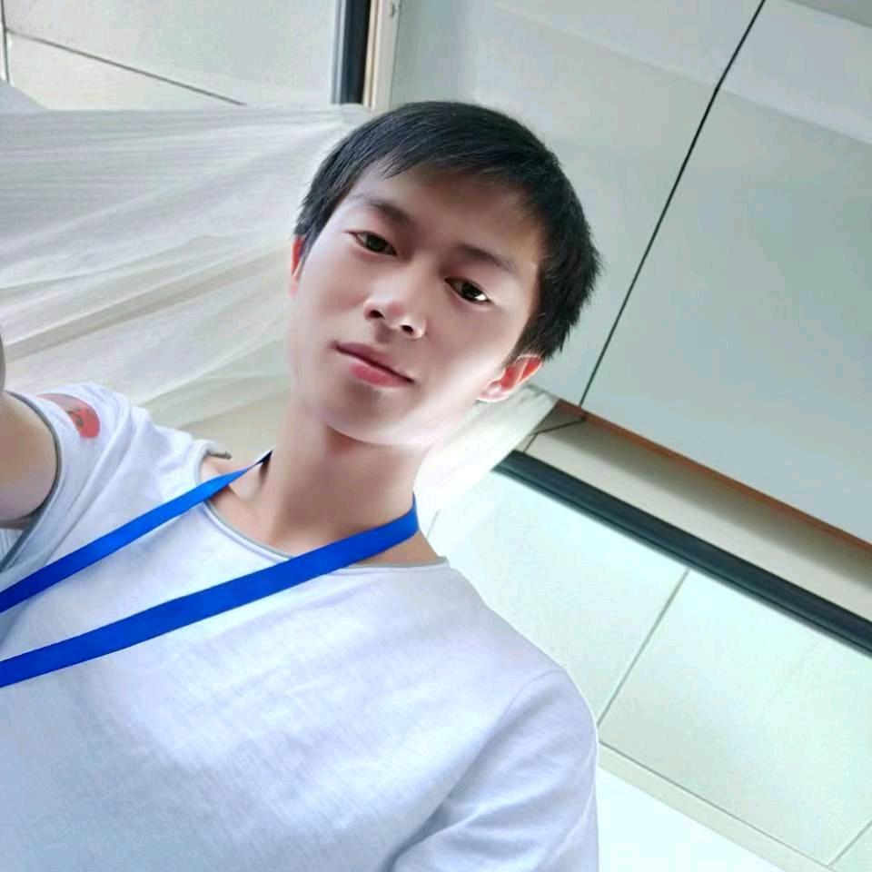 🚲92年的小大叔