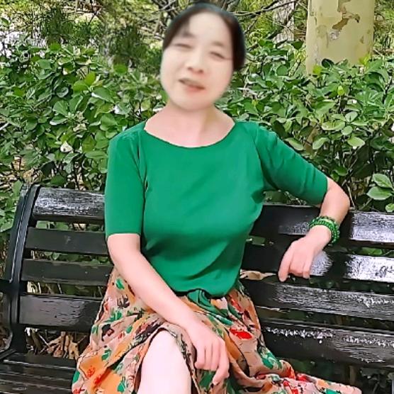倔强修理工靳司琛头像