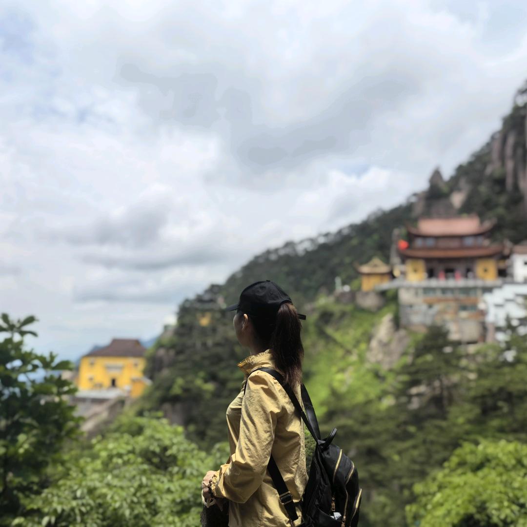 林深时见😎鹿