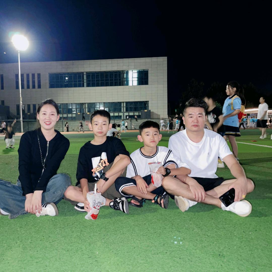 晋亚冰《招批墙老师儿》