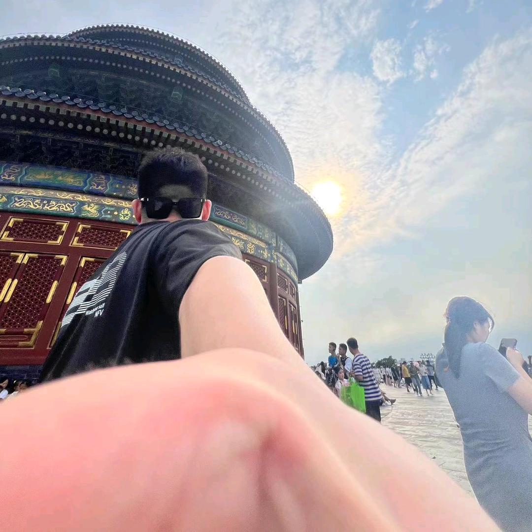 李峻豪
