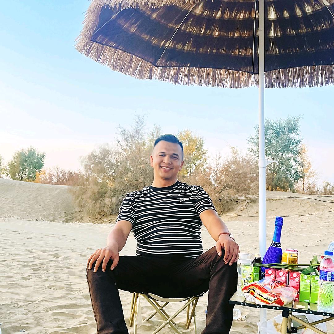 民丰县礼物花艺店