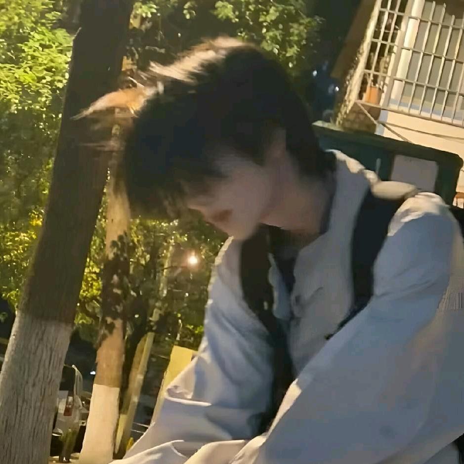 C 先森