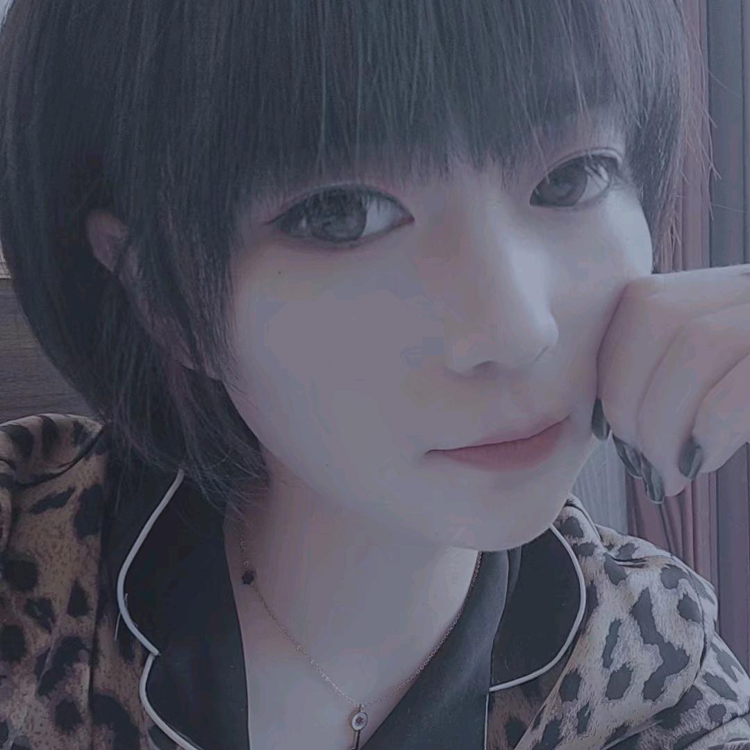 沐宝孔雀鱼水族店