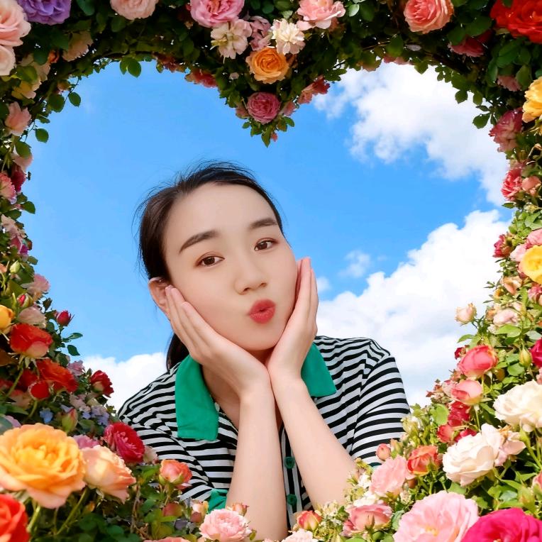 ✧⁺⸜(˙▾˙)⸝⁺✧韩有谁♡ ᒪ∅ᐯᕮ