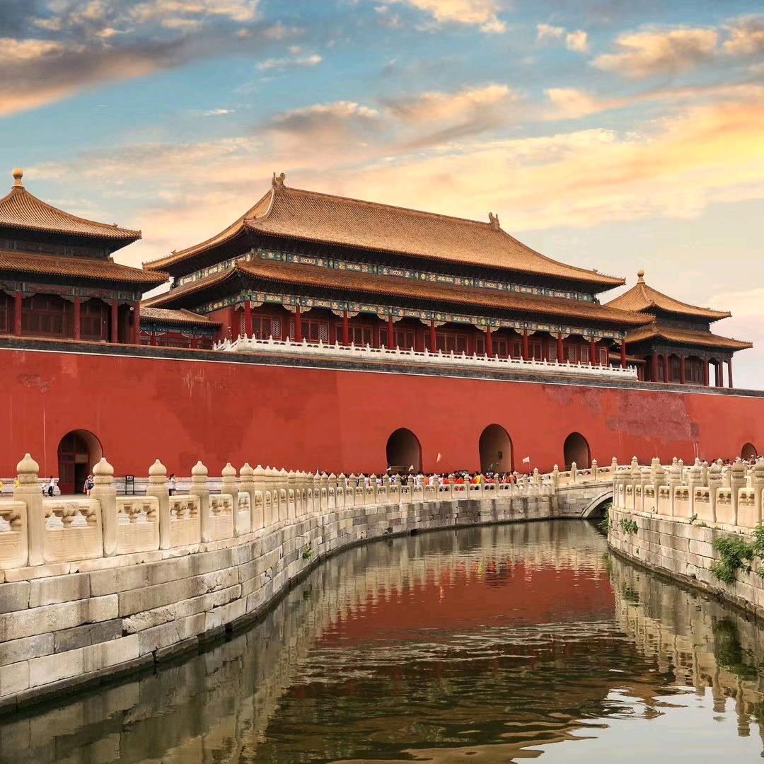 百舸争流,奋楫者先