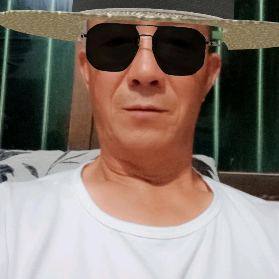 滴酒不沾。欧阳