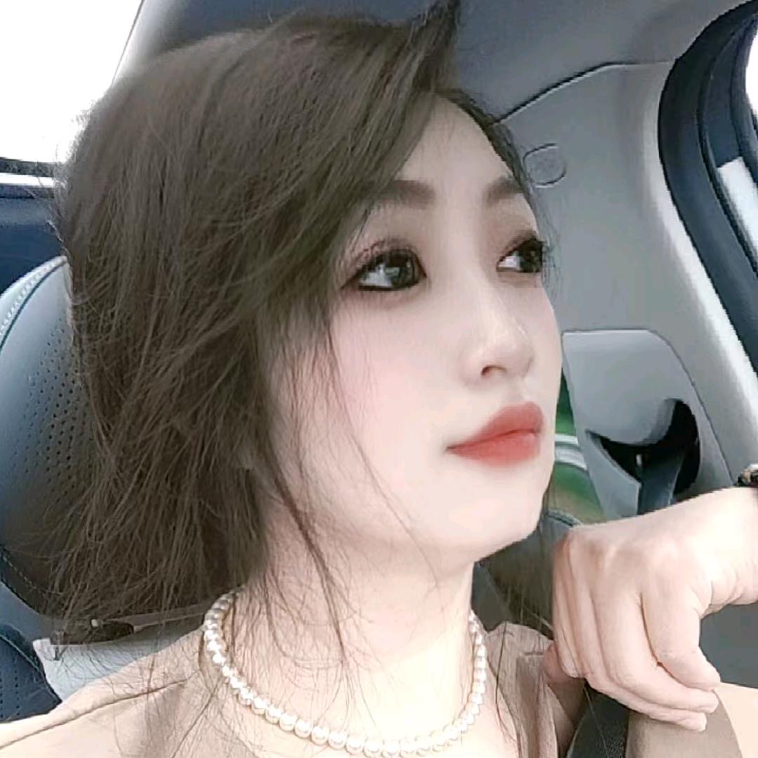 @.营口市深港三楼凤格服装店