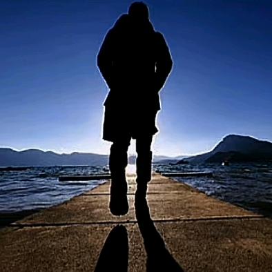 被生活磨平的棱角