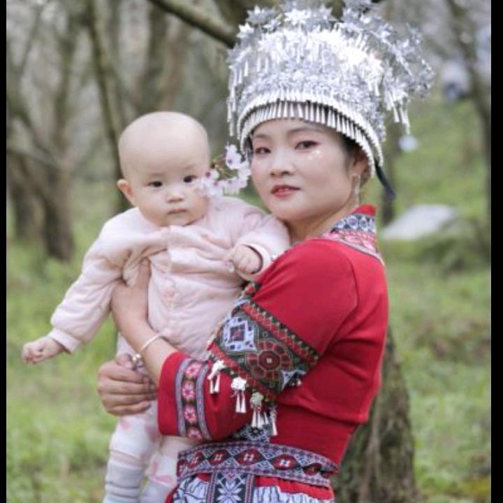 姐是有 脾气的人