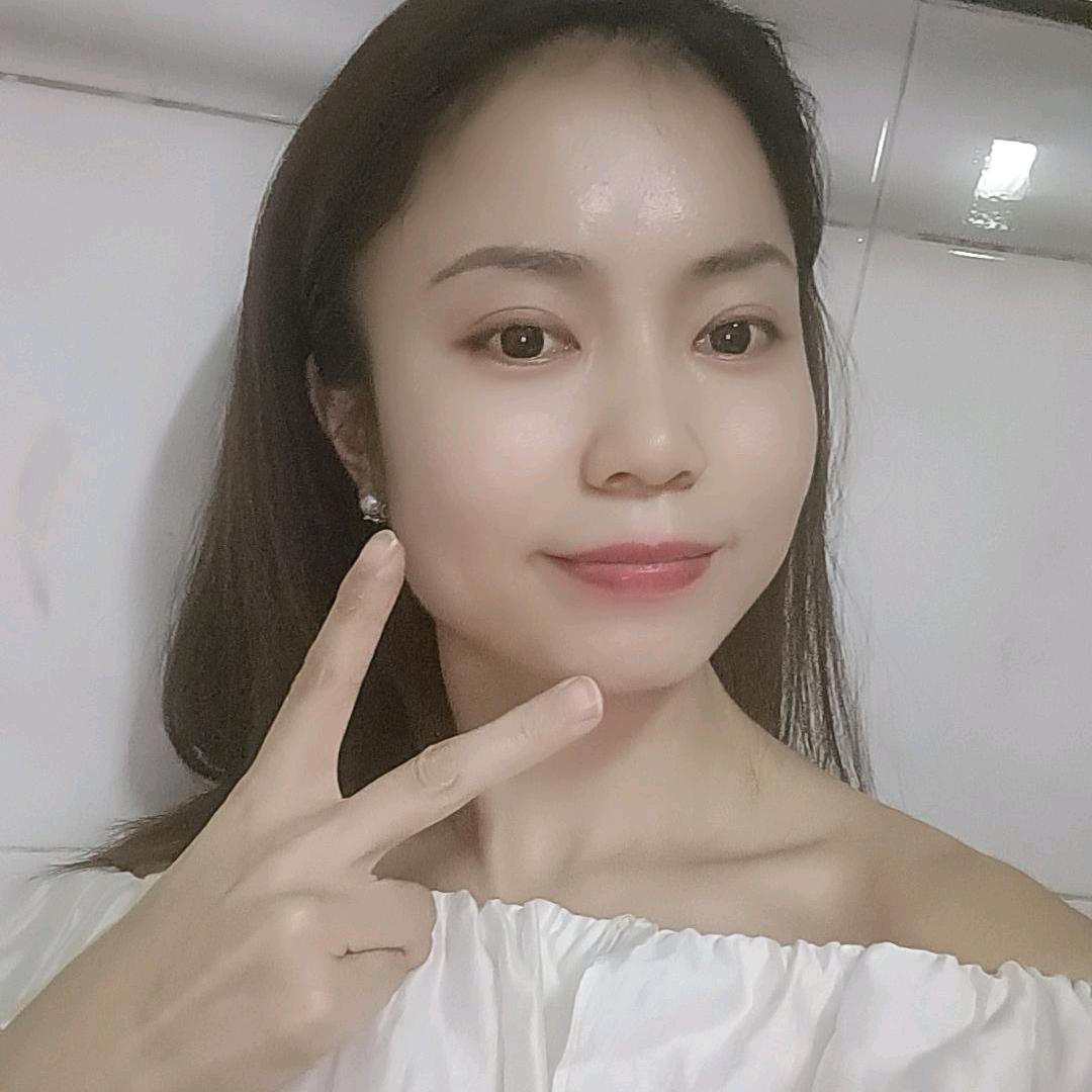 阿娇   来一条烤鱼龙虾馆