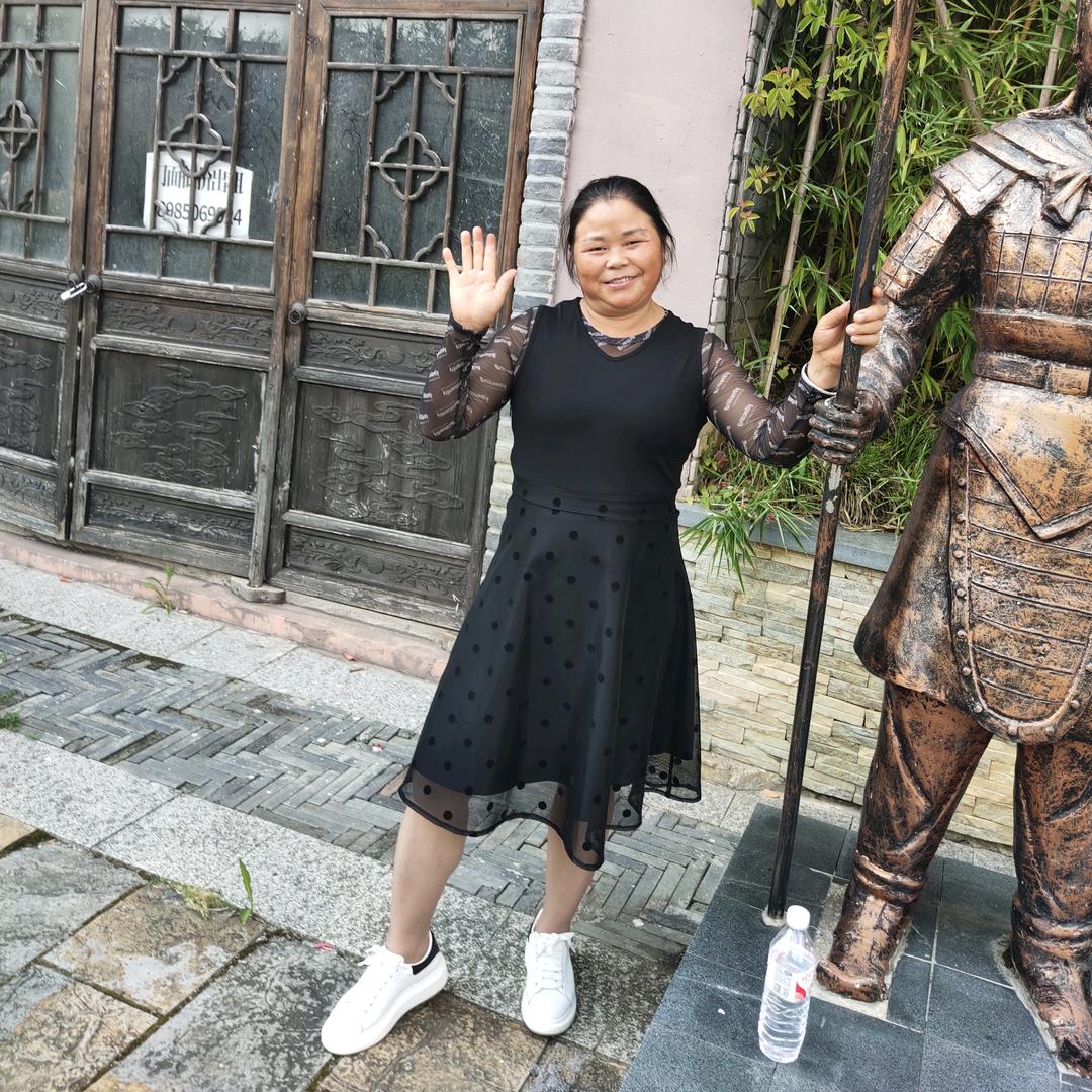 张清艳