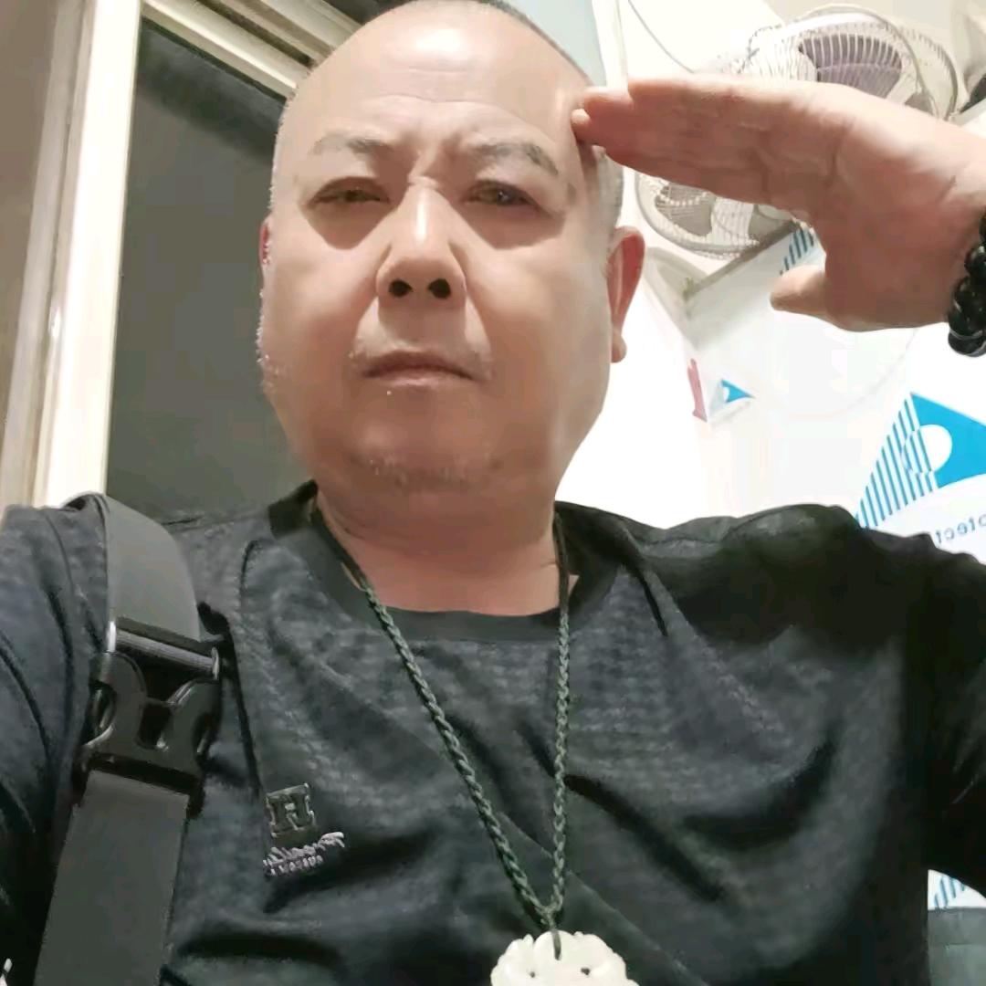 蓝魅龙（568）晚上22点10分开播