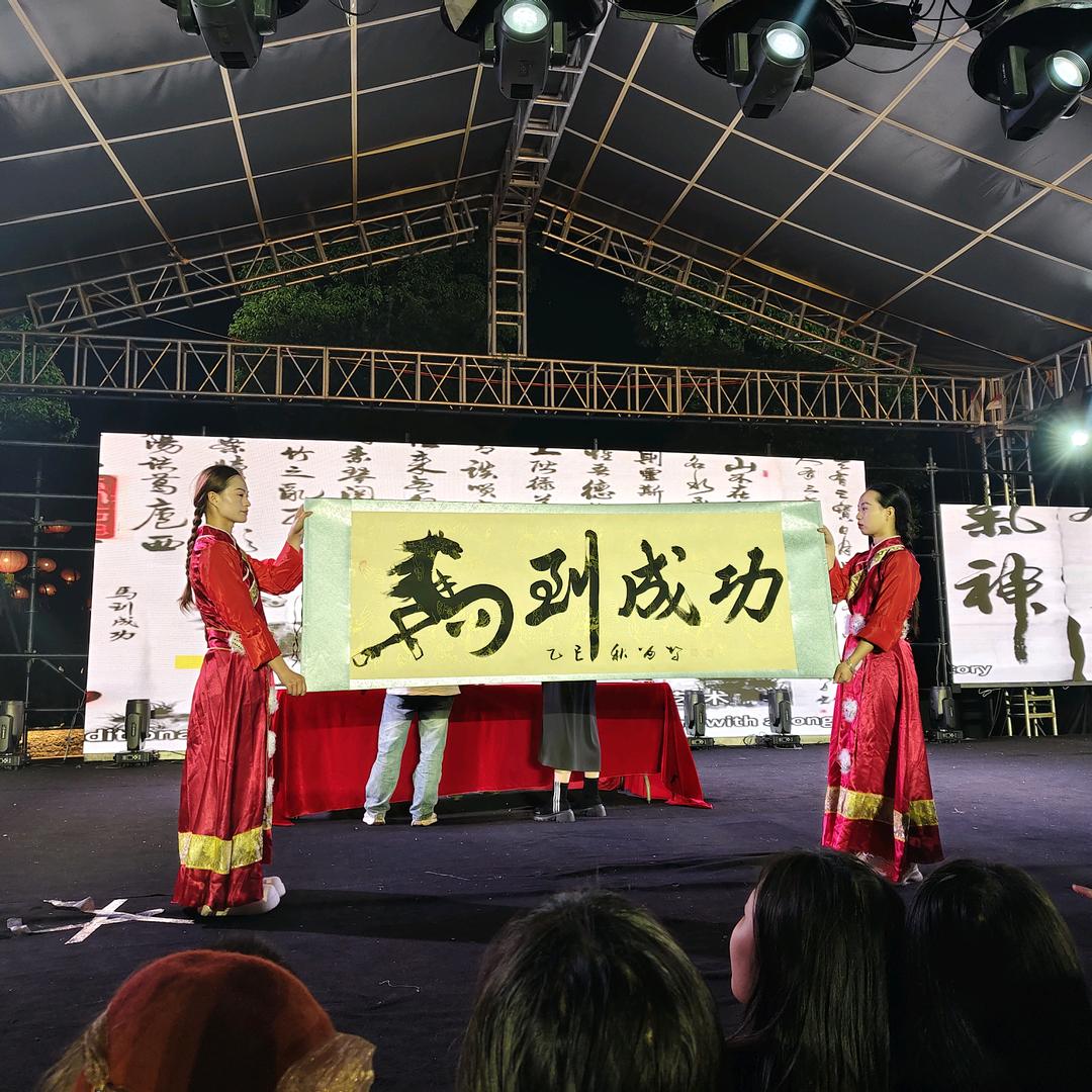 不要门当户对，只要感情到位