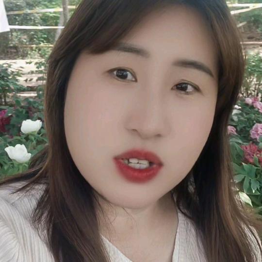 虎牙妹。