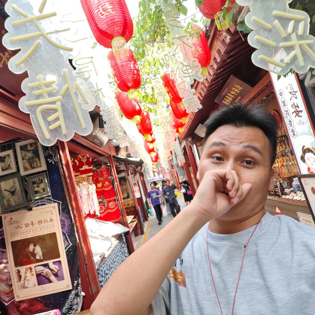 不必言謝