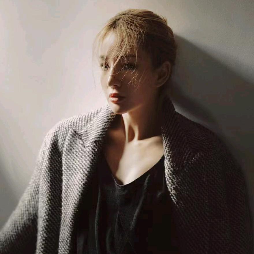 洛哥(直播好物)