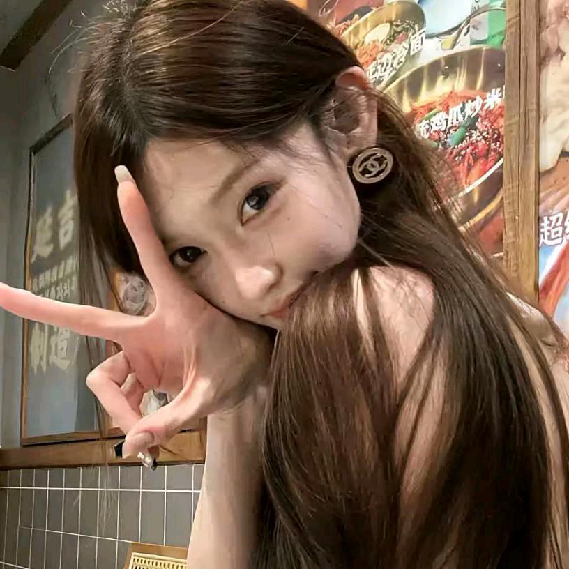 ʰᵉˡˡᵒ𝙠𝙞𝙩𝙩𝙮.