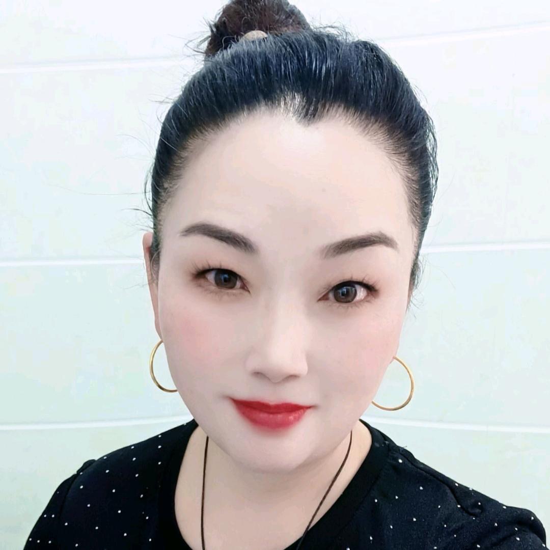 田彧翠  仨宝奶奶