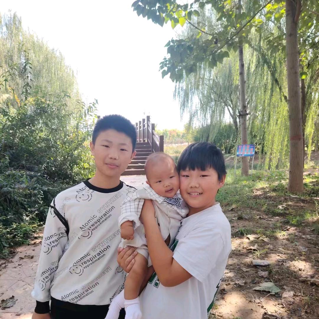 石成玉博