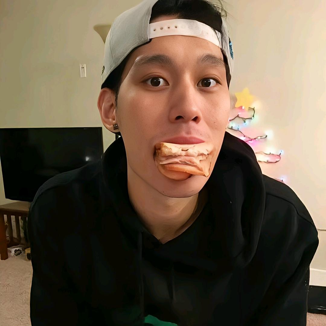 12 ￴￴ ￴ ￴ ￴ ￴￴