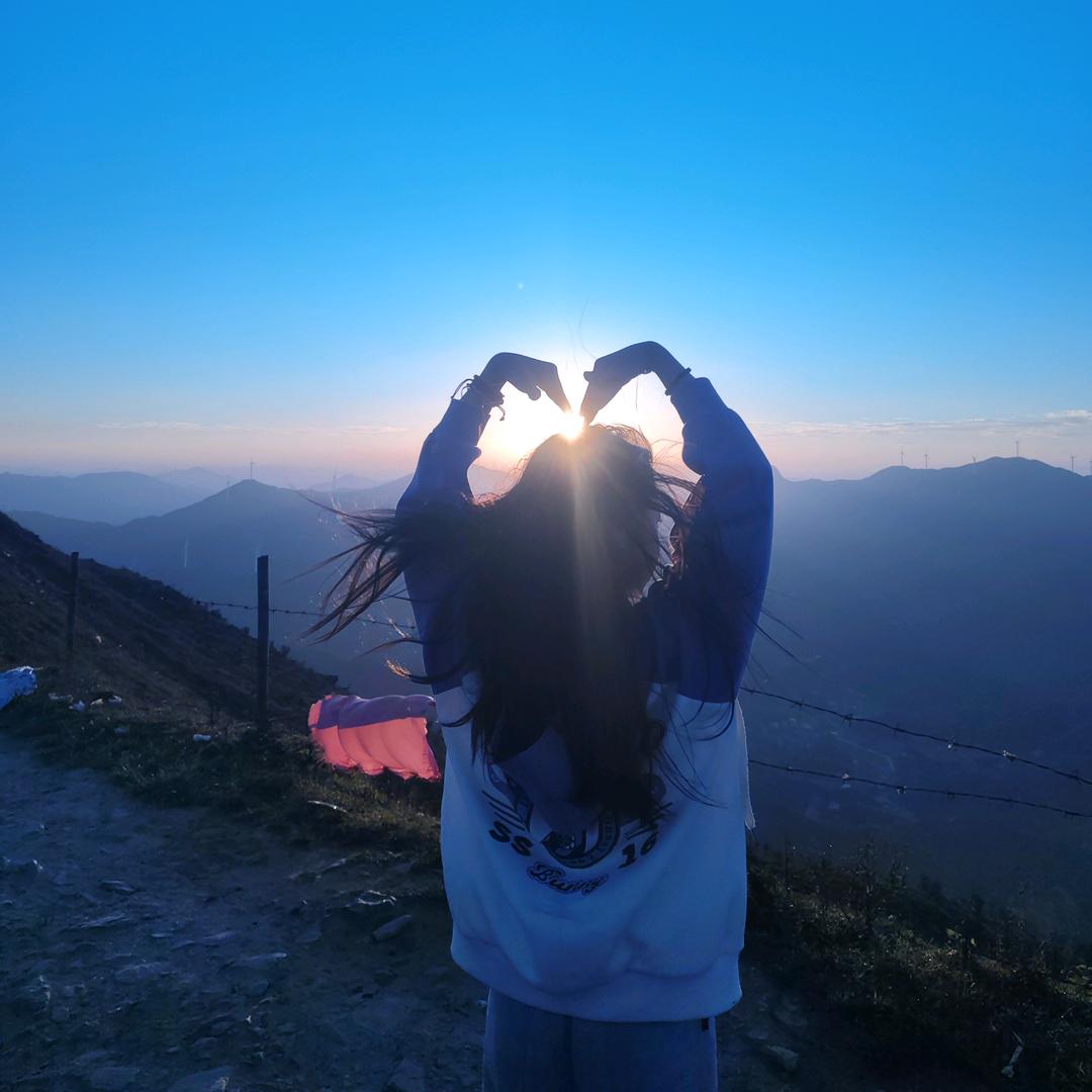 ــ错把陈醋当成墨，写尽半生皆是酸  އ