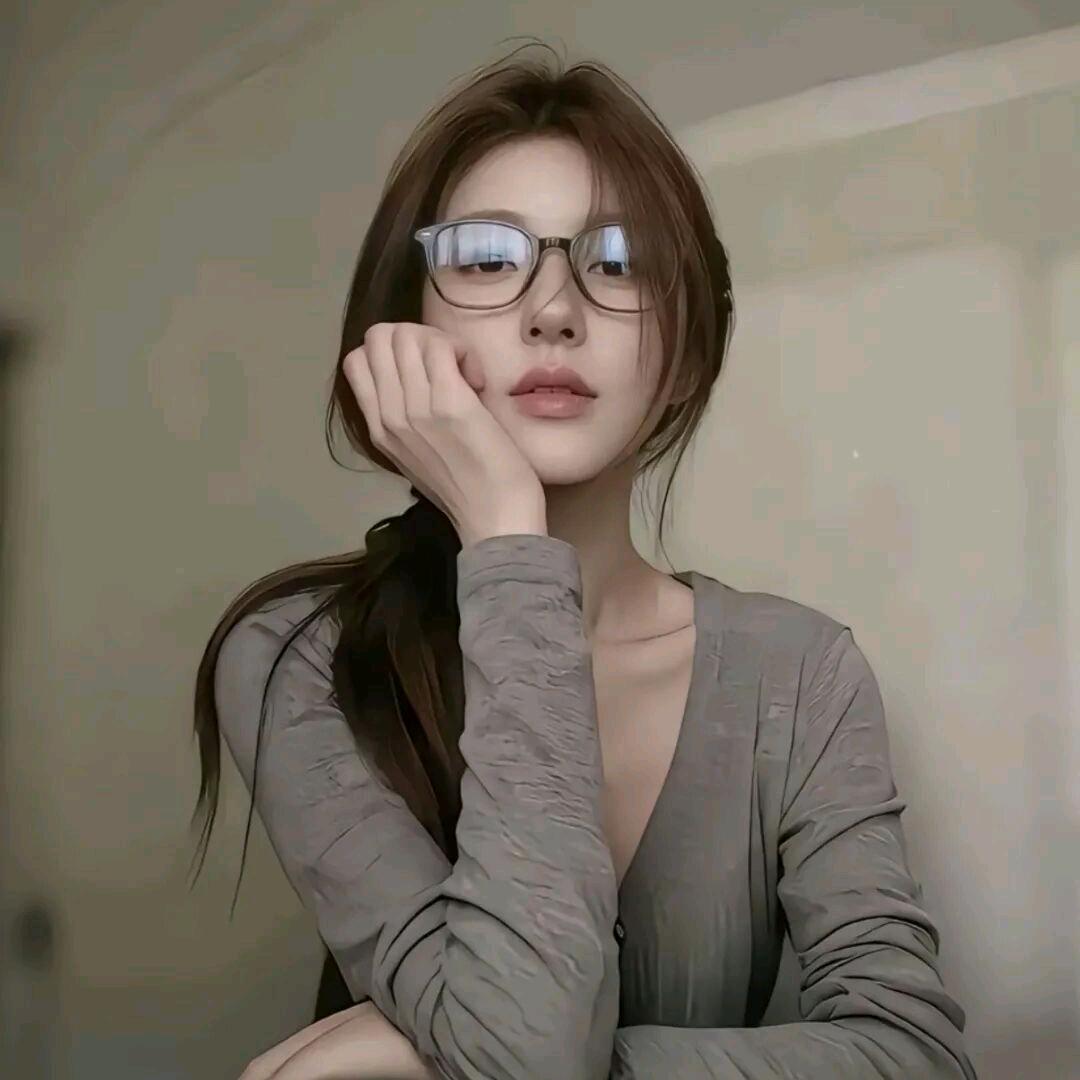 我的舌钉不挂菜💚