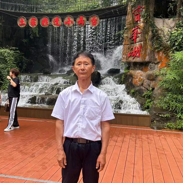 王松柏