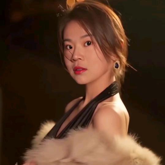 女神美丽动人