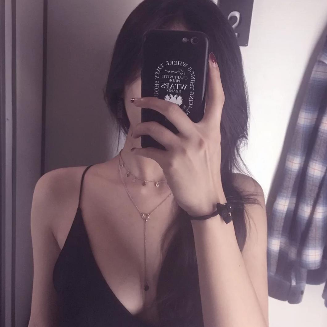 小  姨