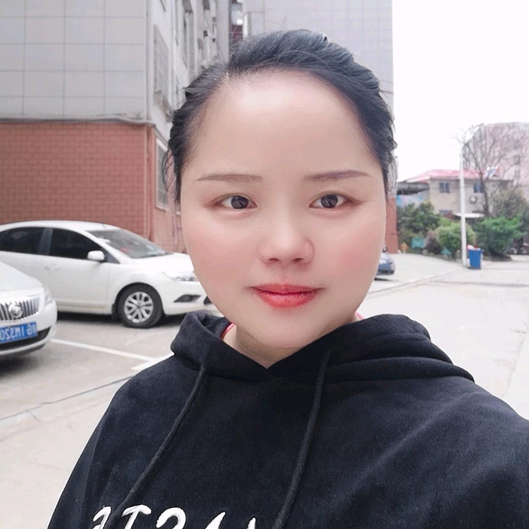 小辉辉吖