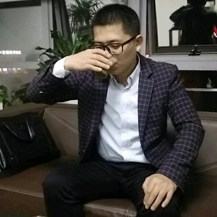 荣晖哥